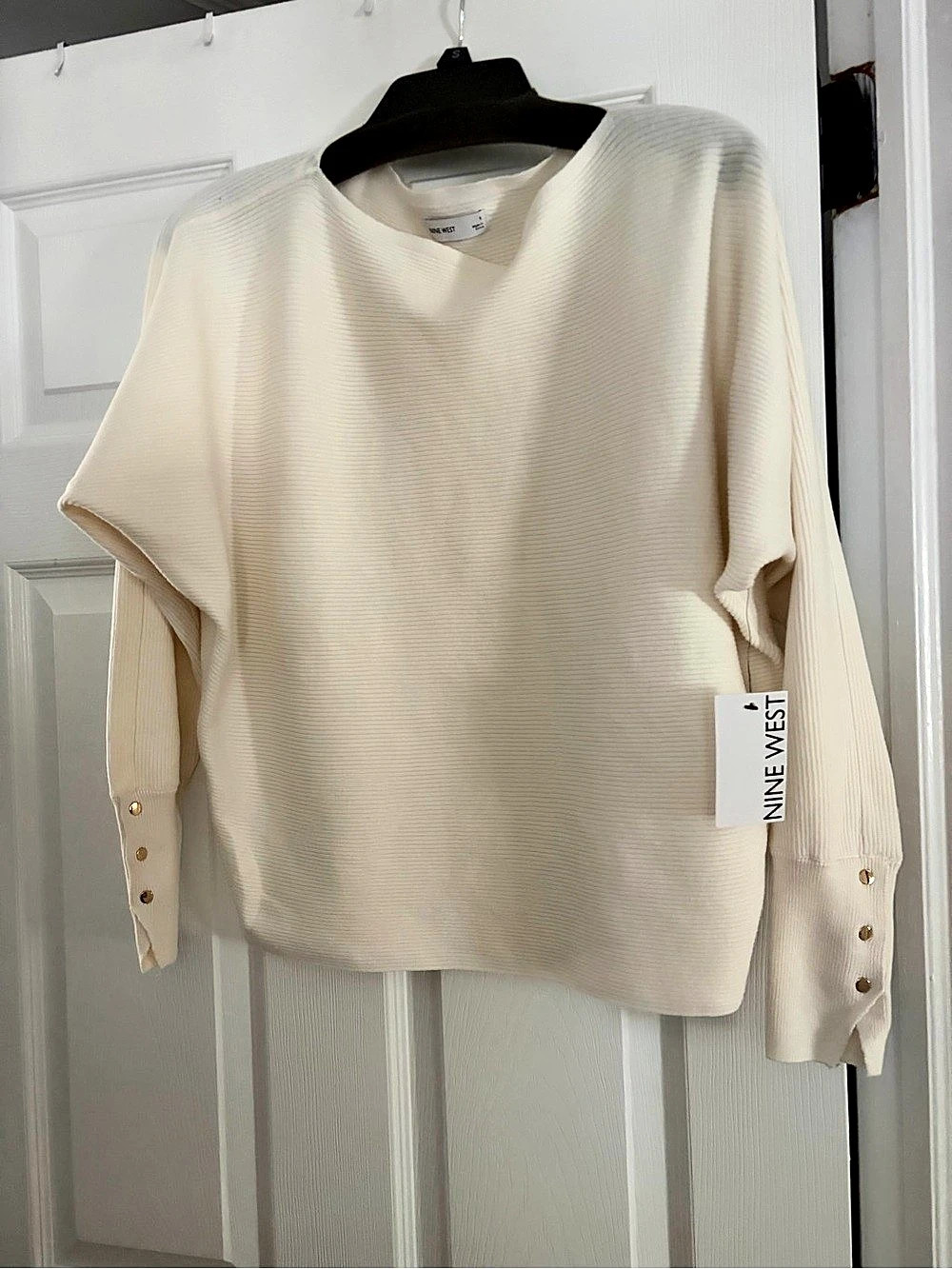 New With Tags Nine West Ribbed Short Sleeve Top in Cream Size Small